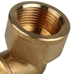 Угольник переходник Италия SFA-0006-003210 с внутренней резьбой 32xG 1