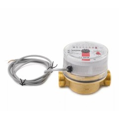 Счетчик водяной для горячей воды Itelma 1/2 DN15 WFW24.D080-0-R-L-10-IP54 с импульсным выходом
